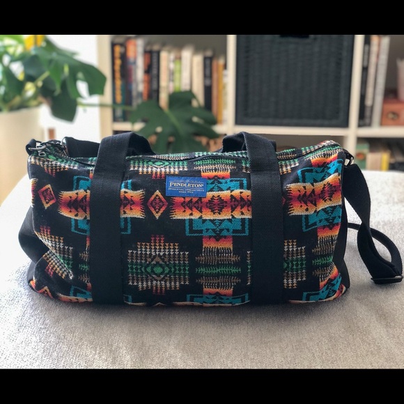 Pendleton Handbags - Pendleton Southwestern Wool Duffle Bag